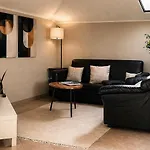 Motti Quadri Apartment *