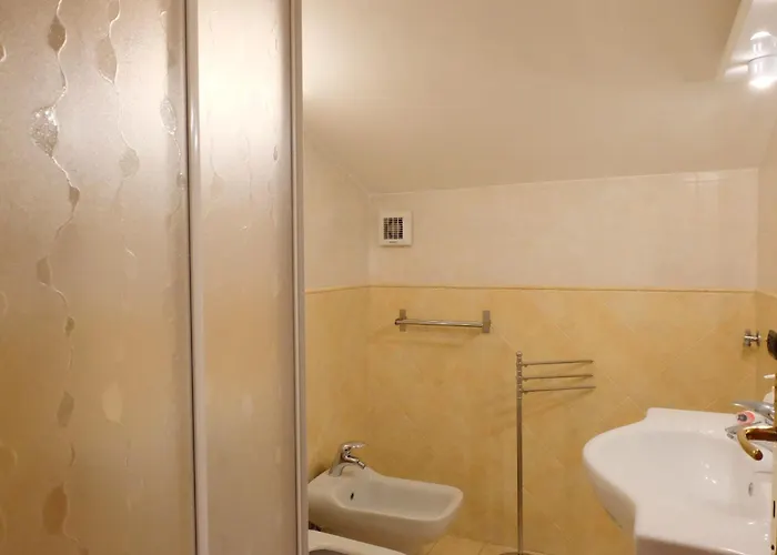 Motti Quadri 아파트