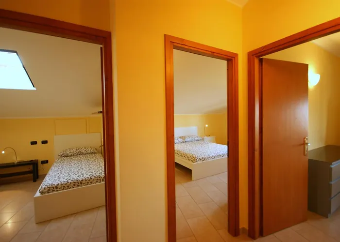 Lejlighed Motti Quadri